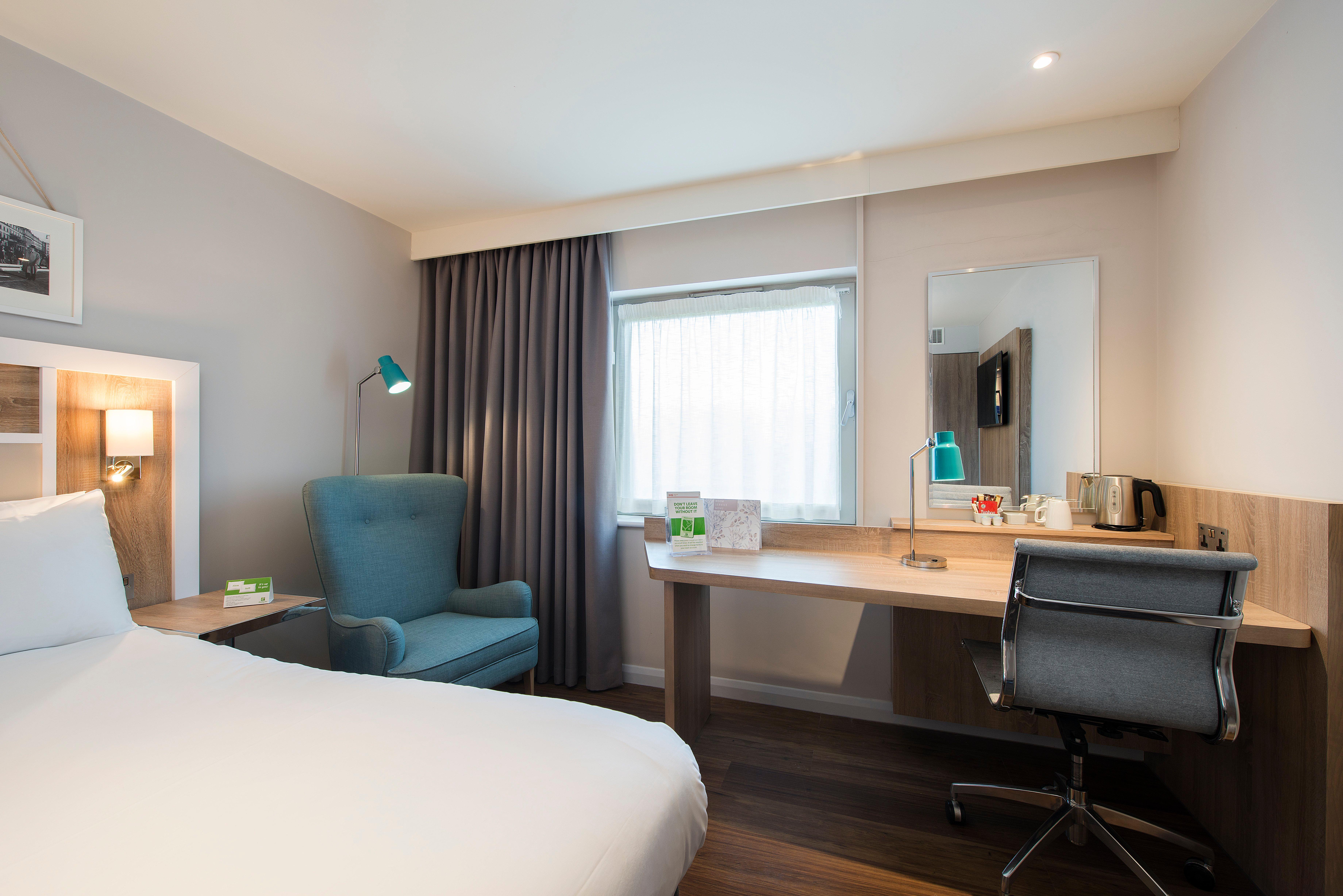 Holiday Inn London-Shepperton By Ihg Exteriör bild