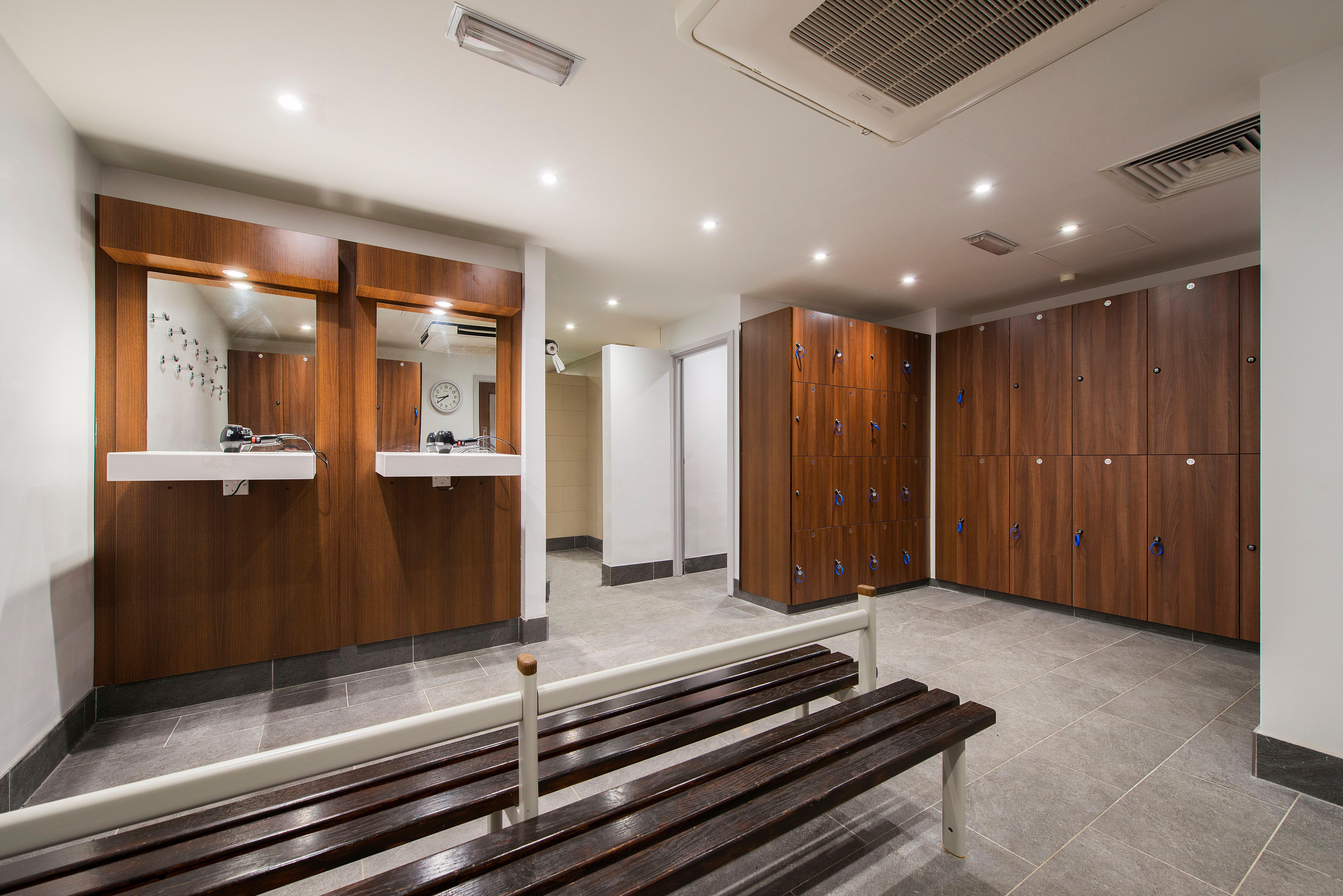 Holiday Inn London-Shepperton By Ihg Exteriör bild