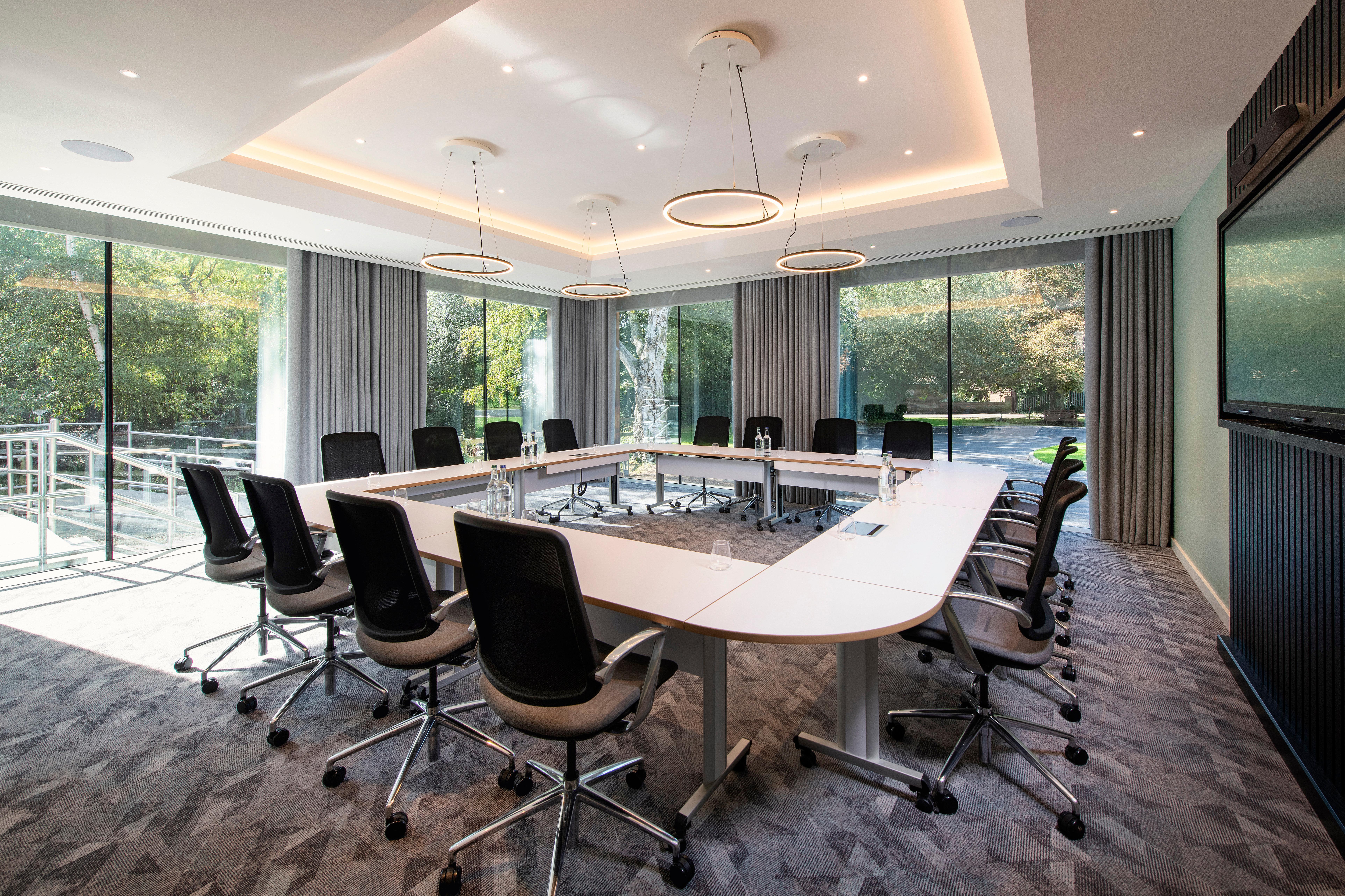 Holiday Inn London-Shepperton By Ihg Exteriör bild